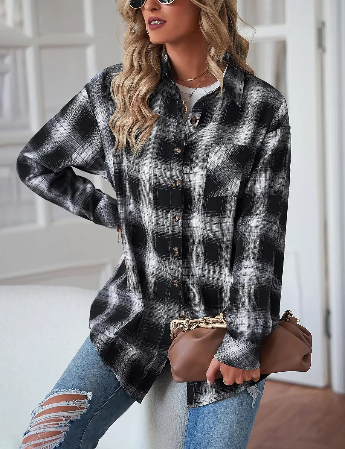 Pregnant women\'s new foreign trade European and American lapel loose button flannel shirt plaid long sleeved top jacket