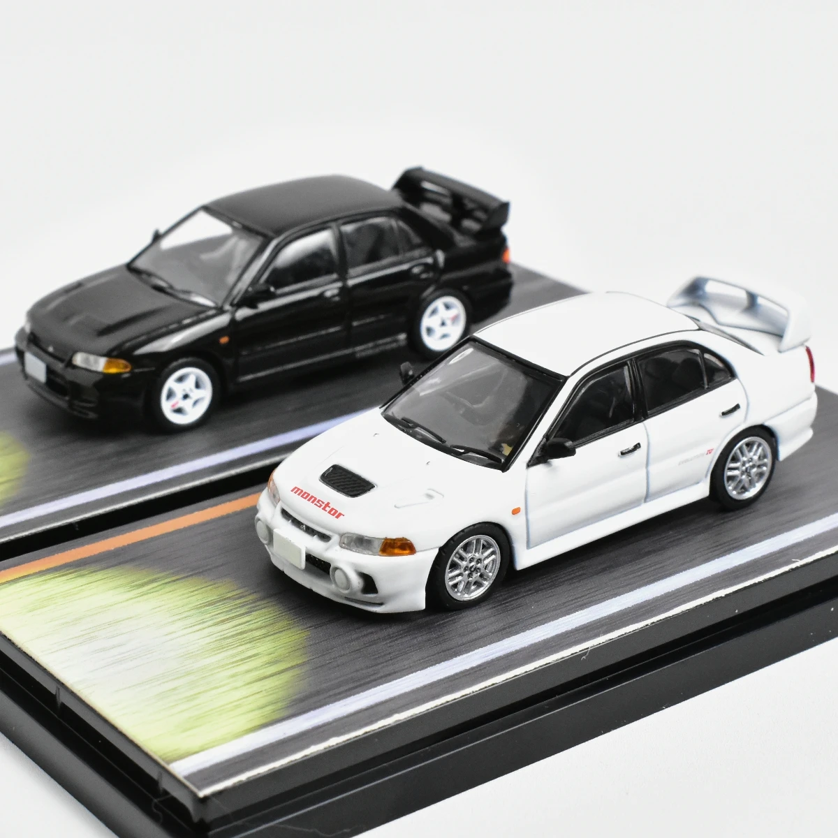 Hobby Japan 1:64 InitialD EVO3 EVO4 Diecast Model Car