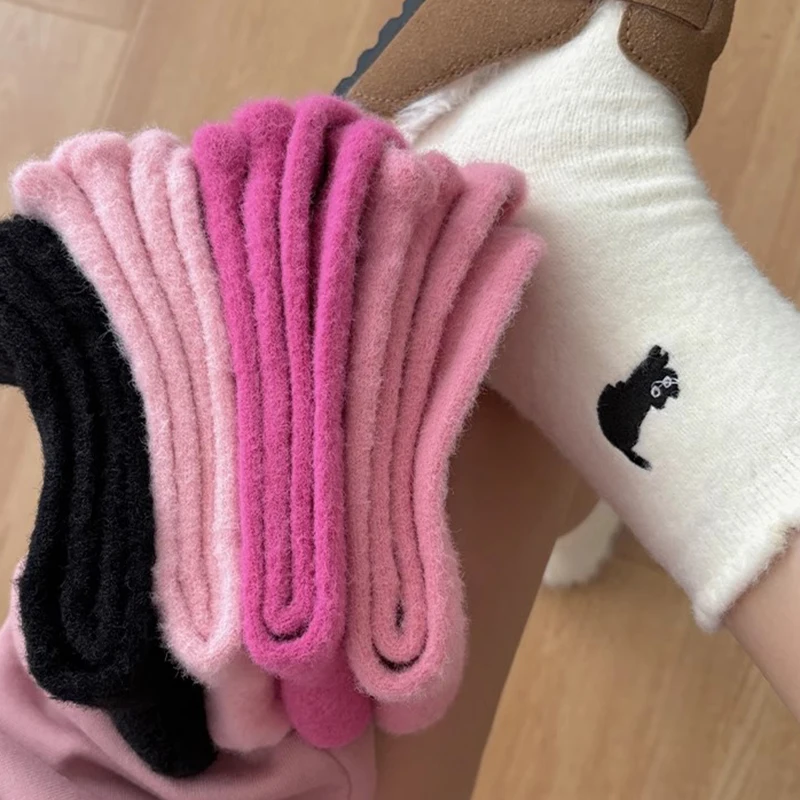 女性と女の子のためのベルベットソックス、厚手の靴下、暖かい睡眠、ふわふわの靴下、かわいい猫、居心地の良い毛深いミンク、秋、冬、素敵