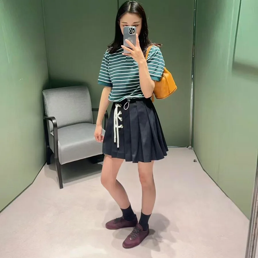 2025 início da primavera novo preto curto saia plissada cinta design fino estilo universitário saia feminina y2k saia