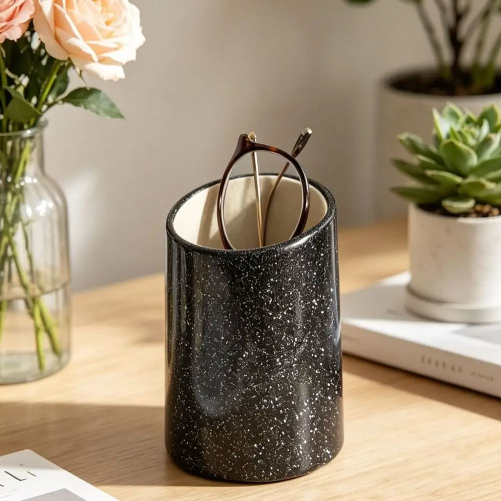 Shiny PU Glasses Display Stand Cylindrical Waterproof Glasses Holder Glitter Finish Soft Surface Pen Holder Vanity Table