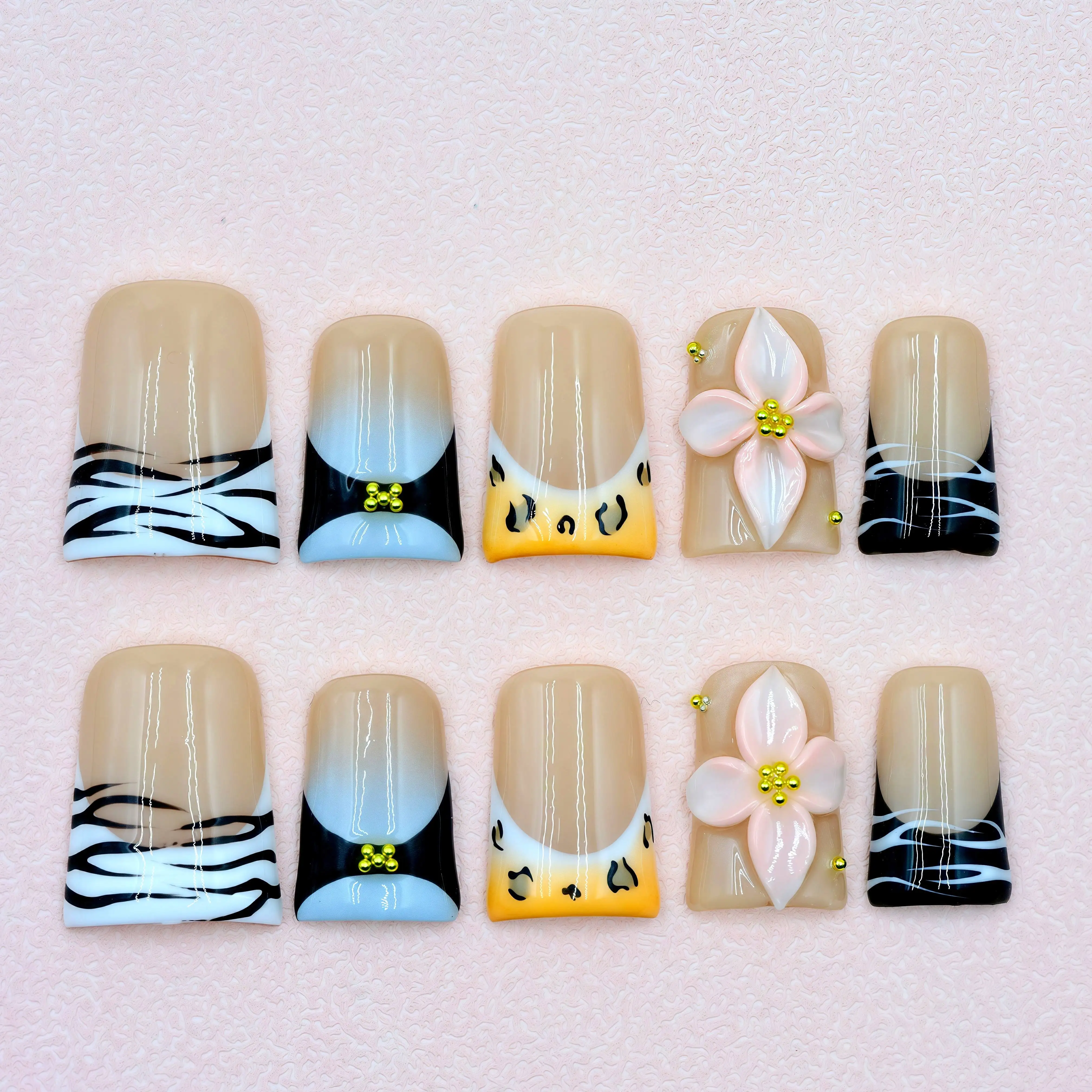 

Handmade Y2K Short Duckbill Press On Nails, Fall Nail Colors, Ideal For Brunch Dates & Girl's Day Out