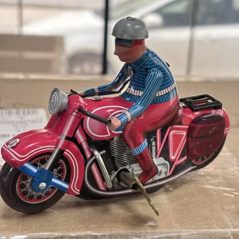 [Divertido] colección clásica, motocicleta de relojería Retro, juguete de cuerda, engranaje de estaño de Metal, paseo en la motocicleta, juguete mecánico, regalo para niños