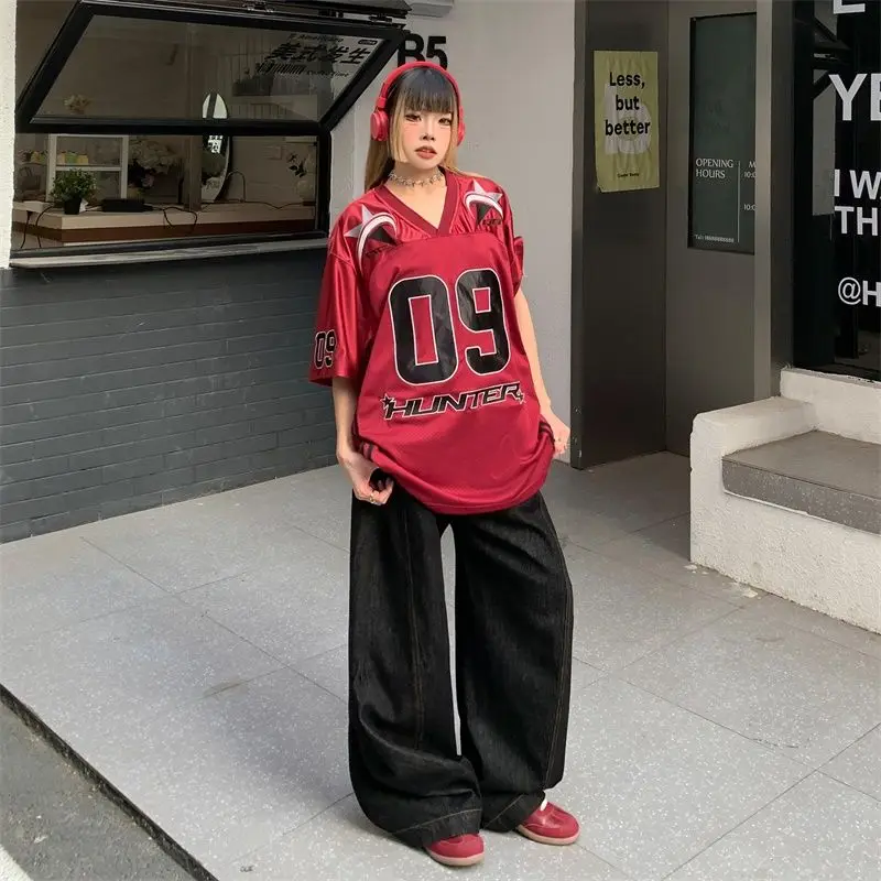 American Street Dance T-shirt Women Summer Oversized V-neck T Shirt Harajuku Trend Short Sleeve Unisex Streetwear Couple Top