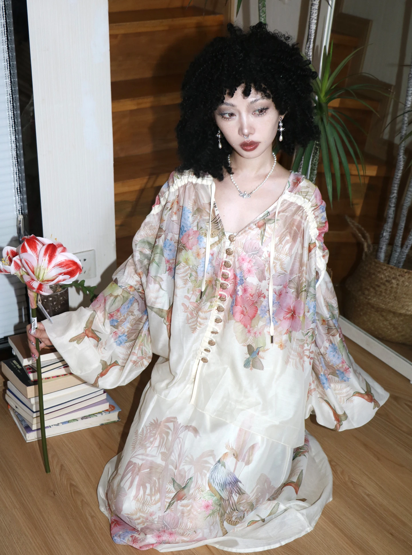 

Новый комплект: длинная блузка и юбка в китайском стиле, для повседневной носки, свободный крой, А-силуэт, длинный рукав.