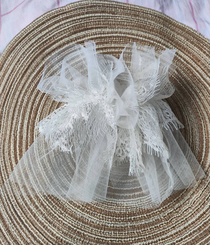 false nail tip display prop decoration detachable bridal white tulle sleeves nail photo shoot wedding cuffs Nail color showing