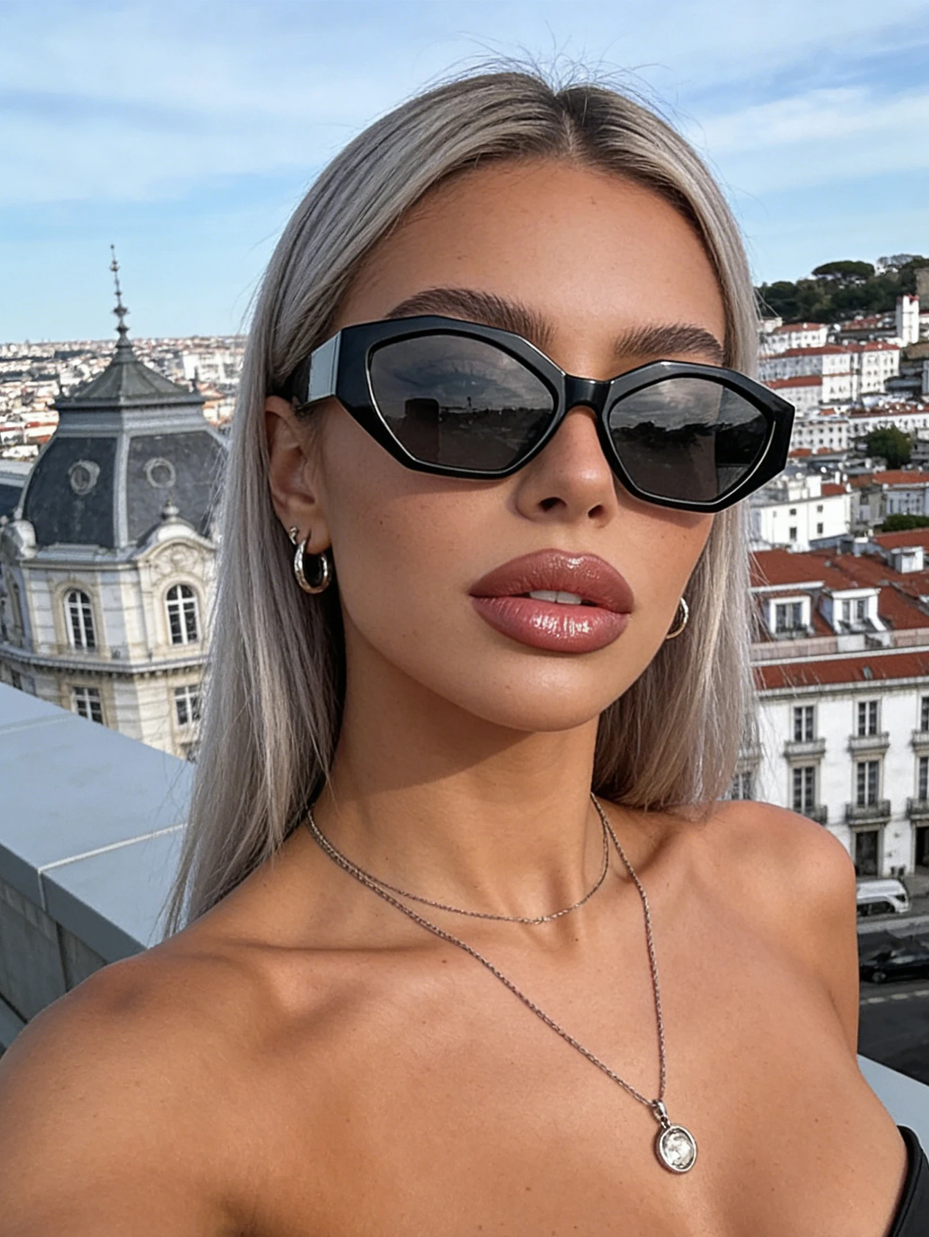 Hochwertige Achteckige Cat-Eye Sonnenbrille, Trendiges Polygonales Schmalrahmen-Design, Unisex-Stil, Vielseitig für Reisen