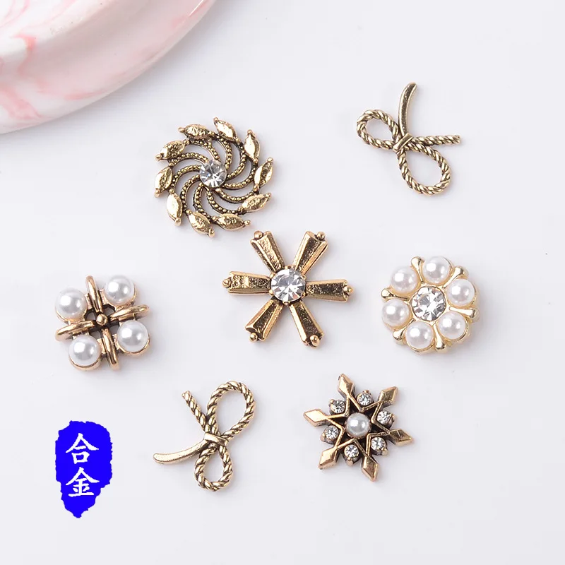 Korean version of retro Xiaoxiangfeng series alloy accessories DIY handmade clothing button accessories factory spot direct supp