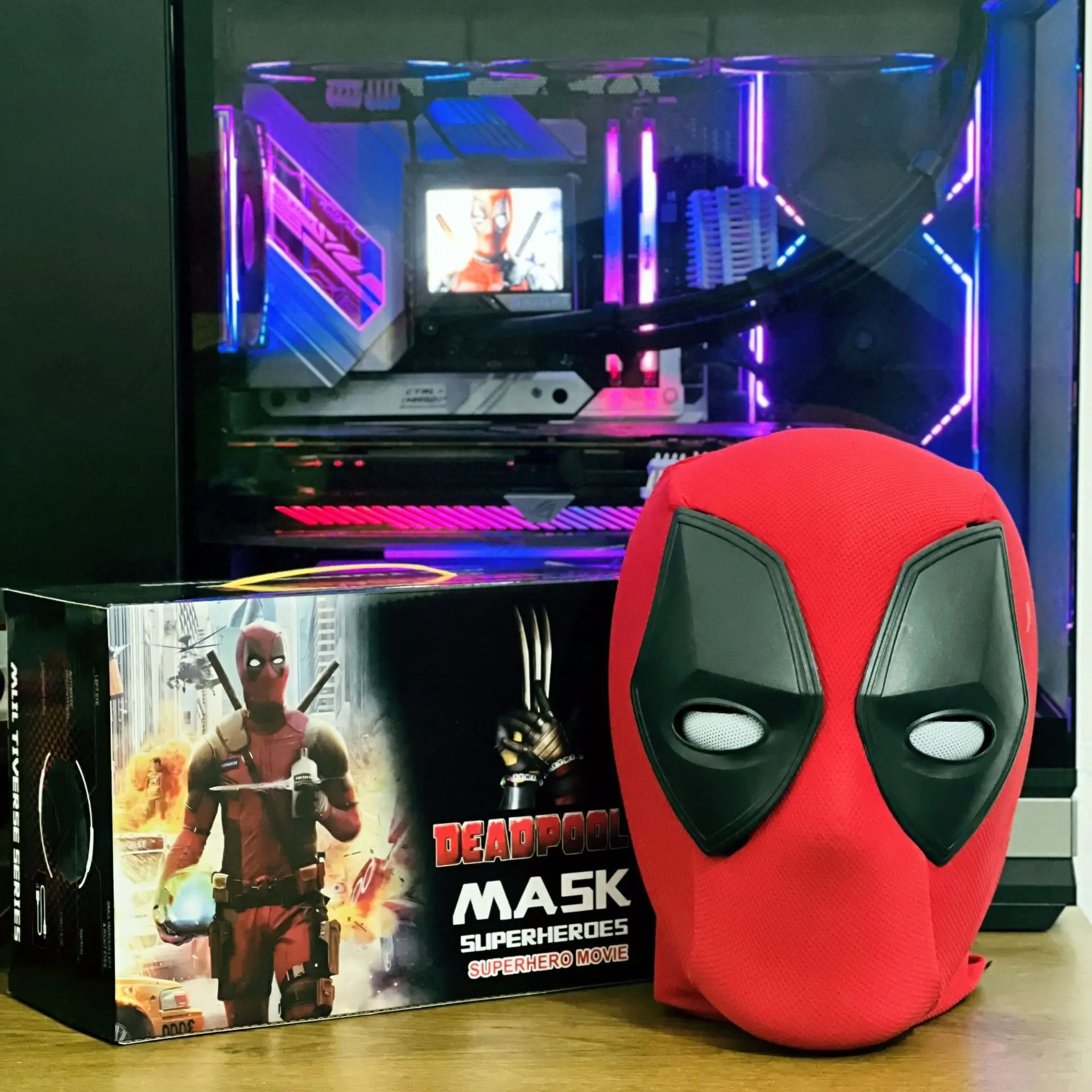 2026 Popular New Deadpool Cute Headset Electric Helmet Can Blink and Shine COS Mask Marvel Toy Decoration view 3