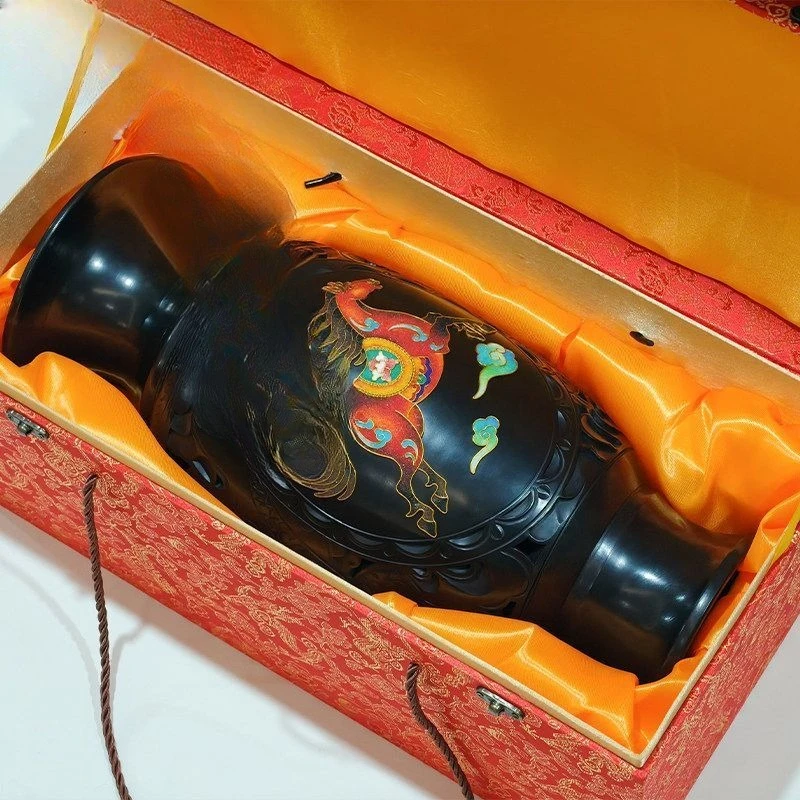 Red horse luck red, filigree cloisonne bottle