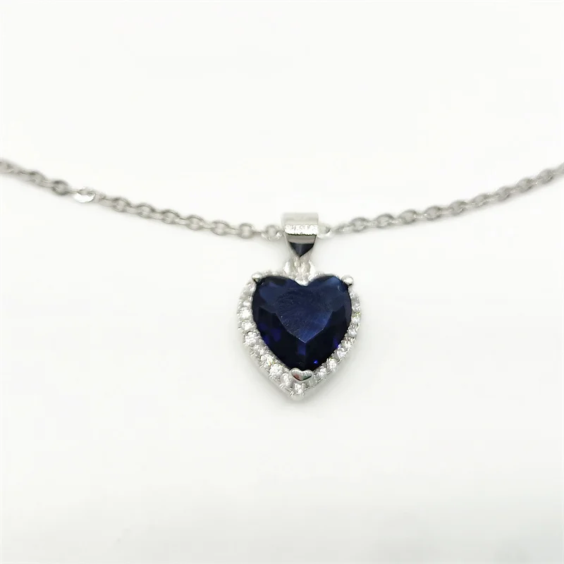 CC Blue Pendant Necklaces For Women Silver Color 45cm Chain Heart Zirconia Love Fashion Accessory Party Jewelry Colar CCN107