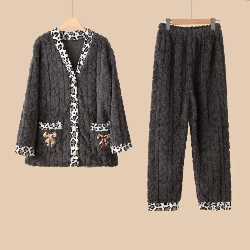 Winter Warm Women's Pajamas Set Double-sided Coral Fleece Leopard Print V-neck Cardigan Striped Jacquard Trousers Home Wear Set