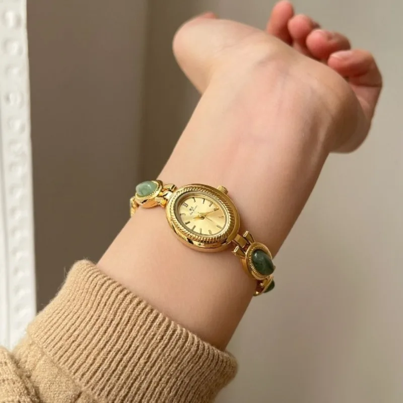 2025 خمر الحجر الطبيعي الصغيرة البيضاوي الهاتفي سوار ساعة للنساء الفاخرة عالية الجودة الذهب السيدات كوارتز ساعة اليد هدية