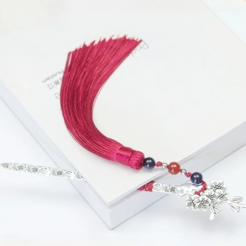 1PC Chinese Style Retro Metal Bookmark with Tassel Creative Plum Book Mark Students Stationery School Office Supply Gifts