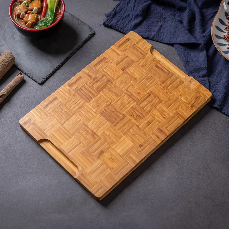 Chinese home hotel kitchen cutting board Fruit with holes handle cutting board Large bamboo wooden cutting board