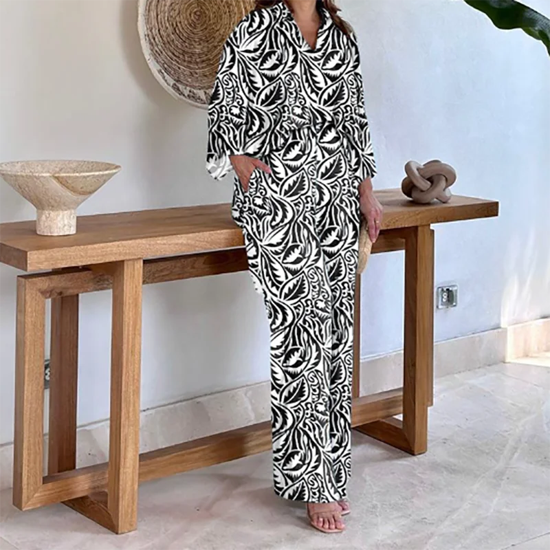 

Vintage Pattern Printed Loose Two Piece Set Casual Bohemian Commuting Outfit Ladies V Neck Batwing Sleeve Top + Long Pants Suits