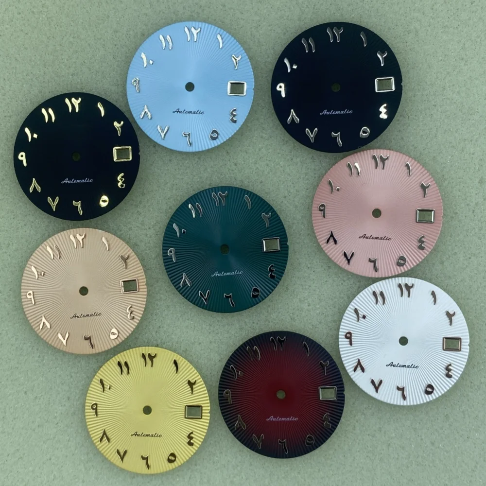 

The Arabic alphanumeric S dial has a calendar 28.5 mm oil embowel for NH35 clock watch modification accessories