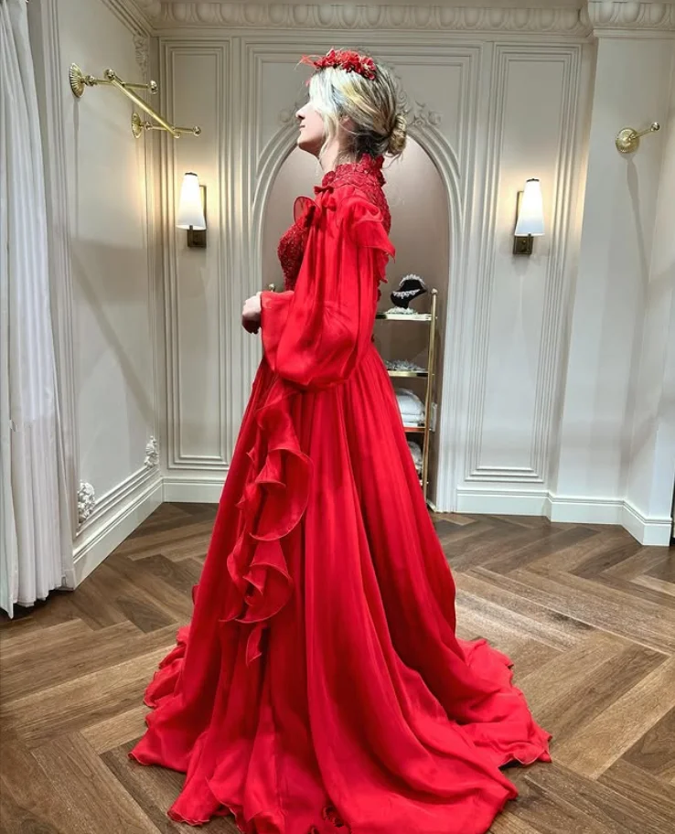 Red Princess Muslim Caftan Wedding Dresses Ruched Pleated High Neck Long Sleeve Customsized Bridal Gown Henna Outfit