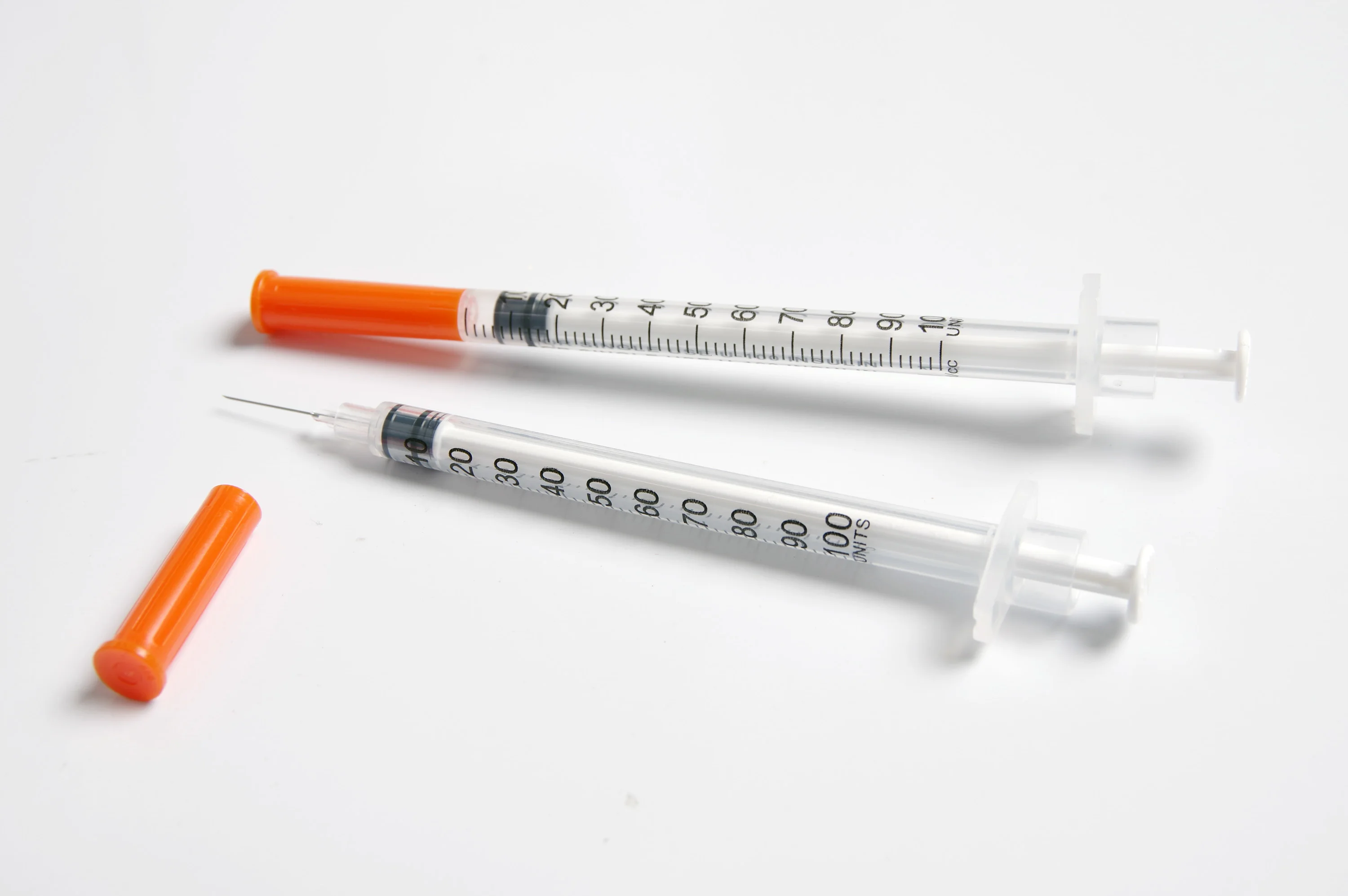 1ml Disposable Plastic Veterinary Syringe Orange Cap Sterile Insulin Syringe With Needles For Pet Farm Animal Cat Dog Pig