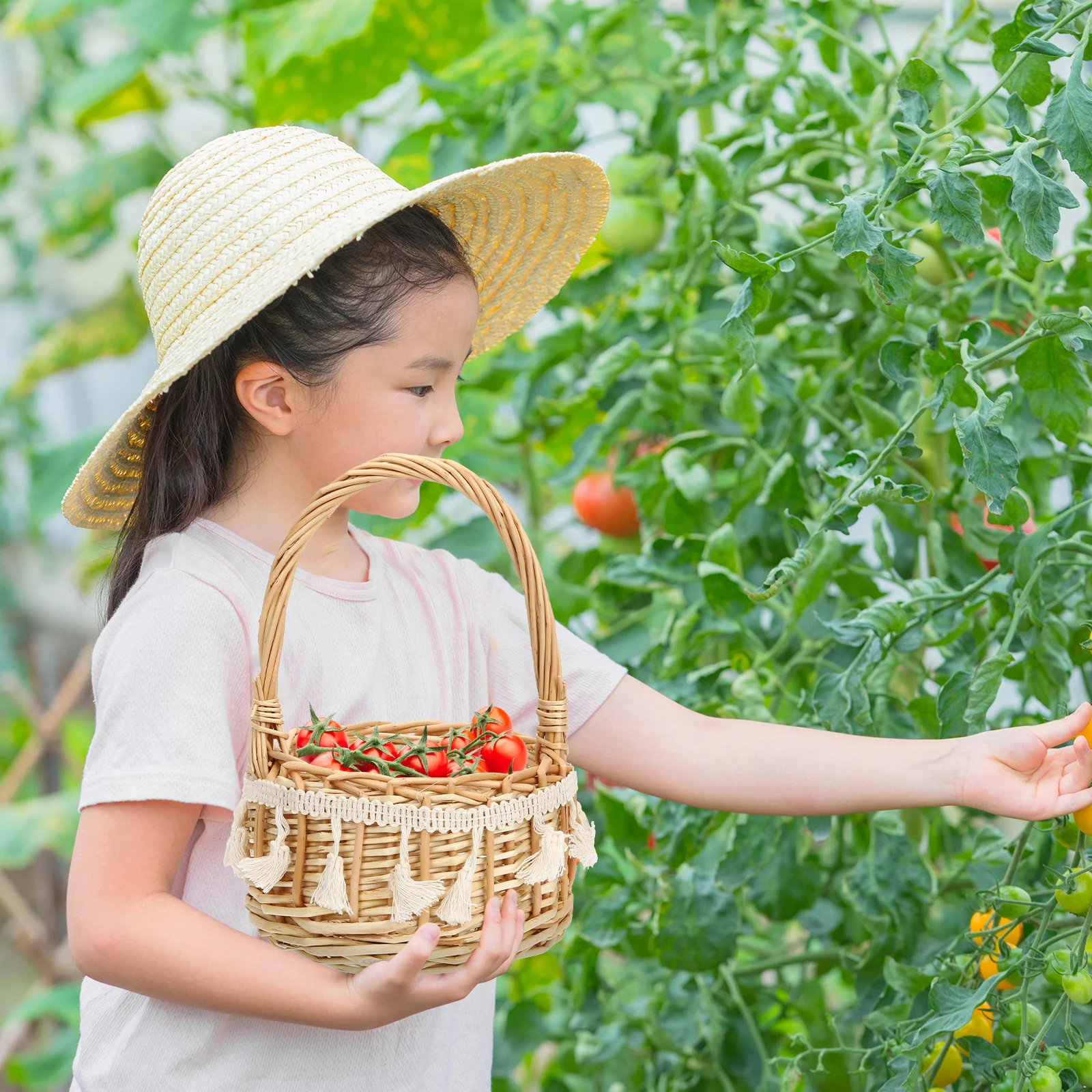 

Decorative Baskets for Home Decor Small Wicker Flower Basket with Handle Wedding Party Garden Photography Use Flower Basket