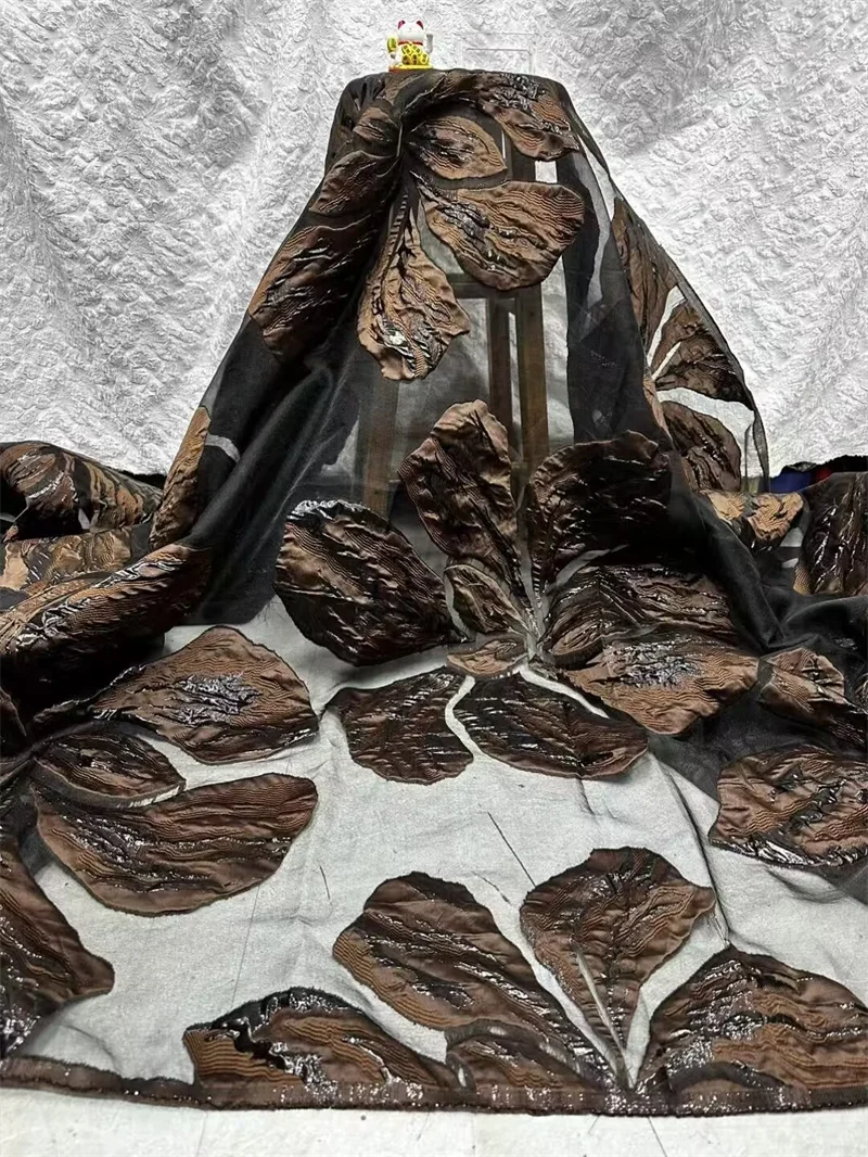 Kaffee Afrikanischer Jacquard-Brokat-Stoff, florales Organza, französisches Netz, nigerianischer Tüll, Mesh-Spitzenmaterial, Brocard-Tissu, 5 Yard CJ13