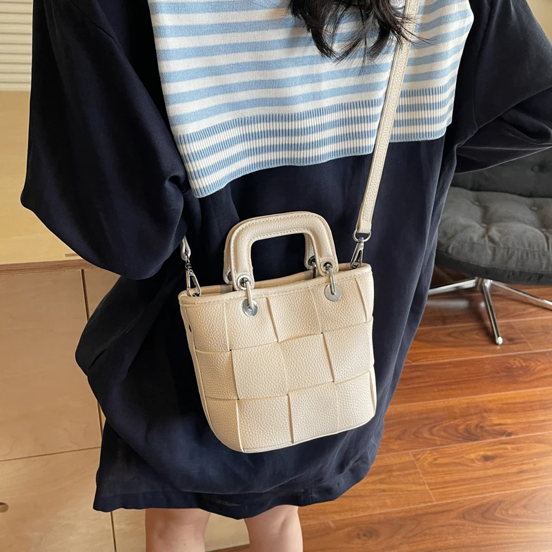 

Elegant Leather Women's Crossbody Bag For Ladies, Classic Shoulder Bag Design By Famous Luxury Brand Designer Handbags
