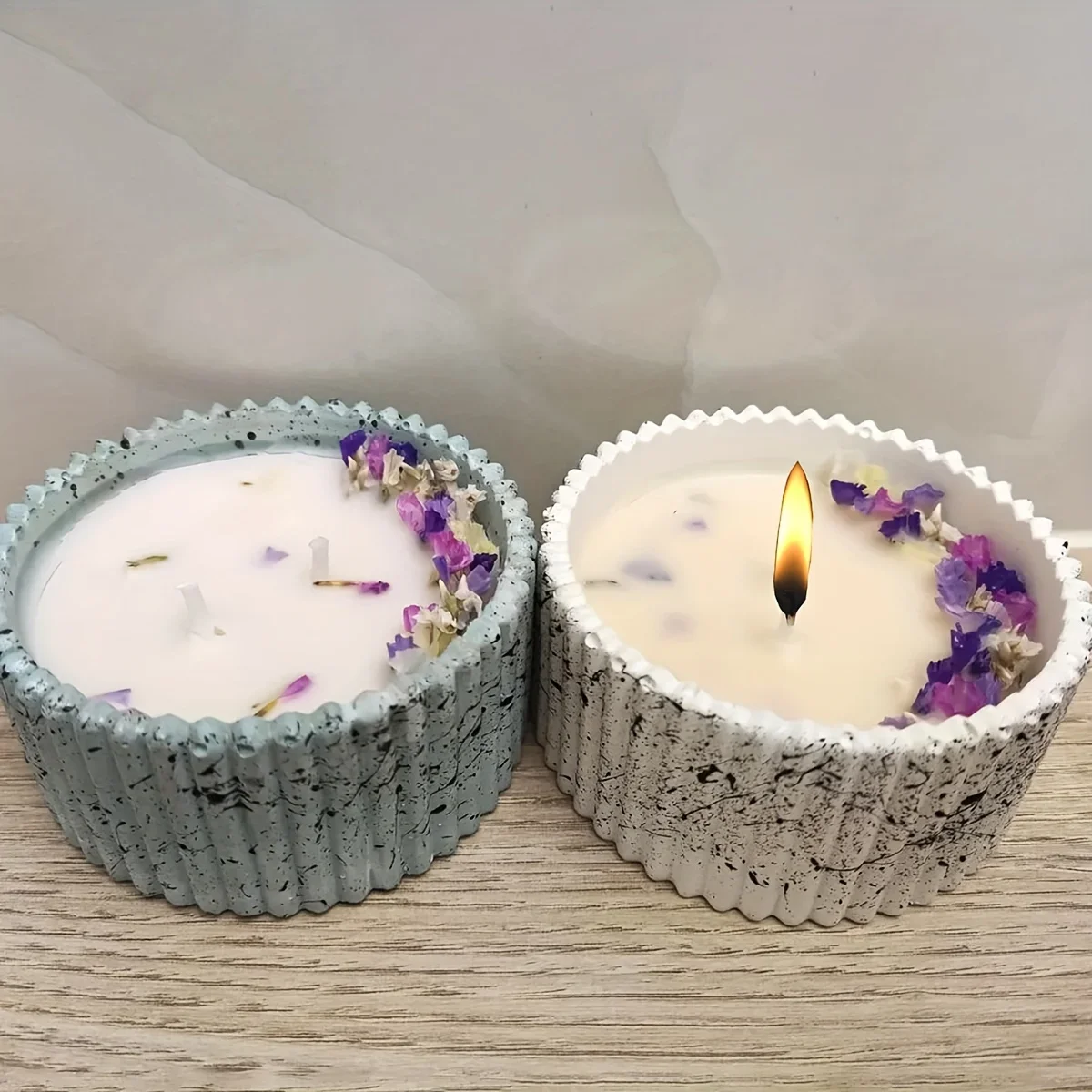 Multi-functional round striped silicone mold for candle jars, storage boxes, pencil holders and vases