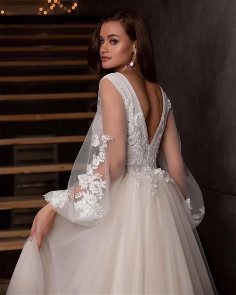 V Neck Long Puff Sleeves Wedding Dresses Elegant Tulle Lace Appliques Bride Gown Sweep Train A Line Bridal Dress