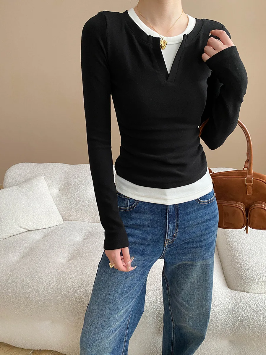 

Early autumn new design sense color blocked fake two-piece stacked slim fit shoulder T-shirt