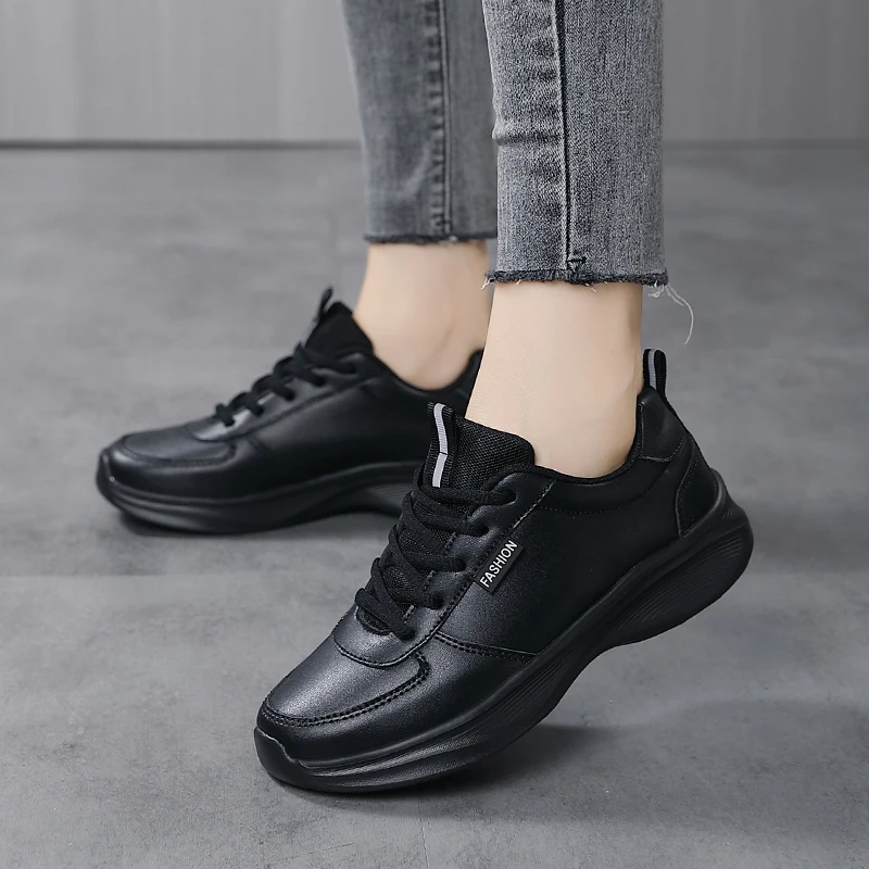 Women Lightweight Comfortable Casual Sneakers Ladies Non-Slip Sports Jogging Shoes High Quality Summer Waterproof Running Shoes
