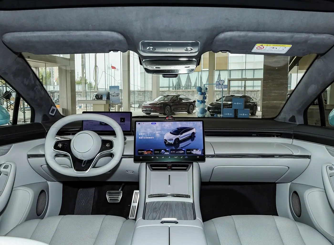 Latest Brand New EV Pure Electric Hua-wei ZHIJIE S7 Model with Perfect Panoramic Sunroof and Remote Control Key Car Hybrid