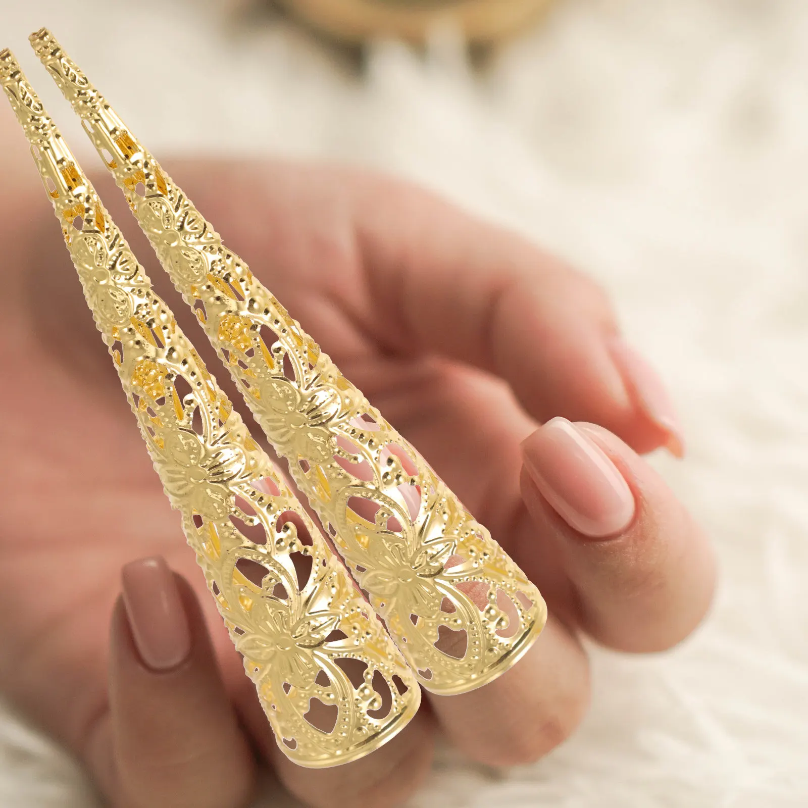 10Pcs Metal Hollow Finger Claw Nail Rings Alloy Costume Fake Fingertip Covers for Belly Dance Halloween Cosplay