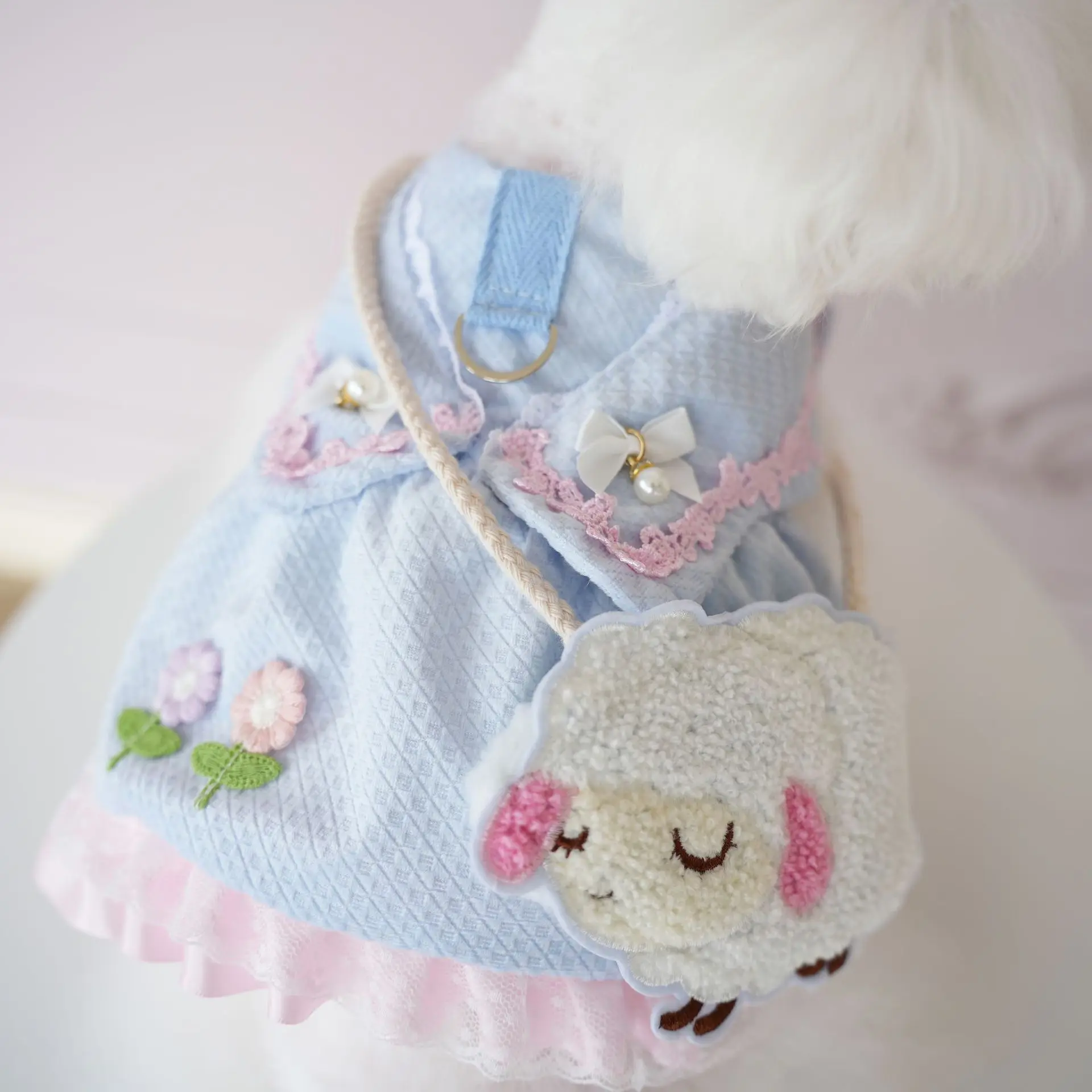 New Pet Clothing Cute Lamb Backpack Dog Skirt Lapel Can Be Pulled Fashion Design Dog Clothes Embroidery Flower Cat Clothes