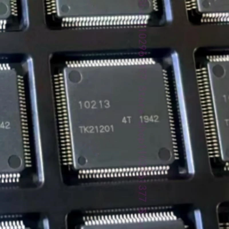 

1pcs New R7F7010214AFP R7F7010214 10214 R7F7010213AFP R7F7010213 10213 QFP-100 Embedded microcontroller chip