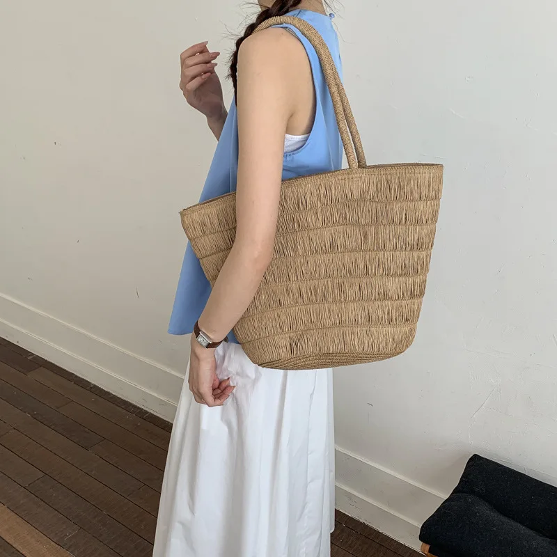 

Women Big Straw Handbag Fashion Design Woven Shoulder Bag 2026 Summer Underarm Bags Korean Rattan Beach Handbags Large Capacity