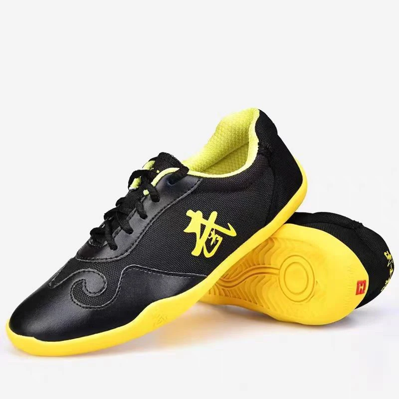 

2025 New Martial Arts Training Shoes Black and White Tai Chi Shoes Couples' Edition Designer Kung Fu Shoes
