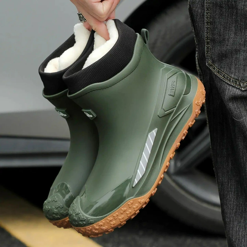 Men's Winter Fleece Lined Mid-Calf Rain Boots Anti-Slip Waterproof Work Rubber Boots Car Wash Fishing Outdoor Wear Water Shoes