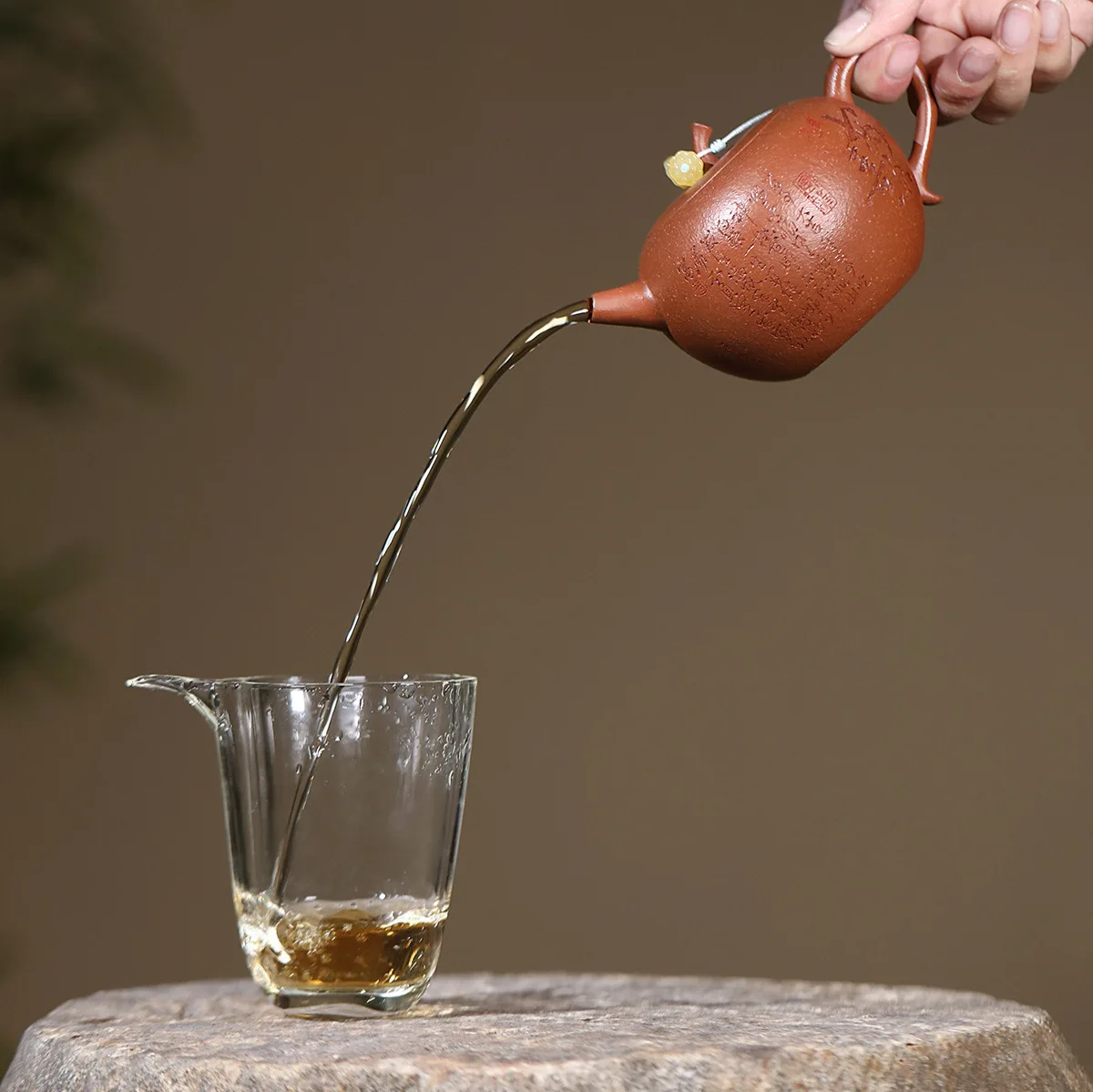 Handmade Yixing Zisha Teapot Famous Ore Descending Slope Mud Bionic Boutique Ball Hole Tea Set 200C