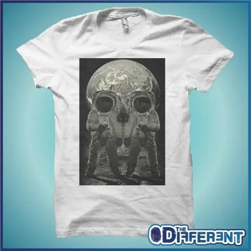 T-Shirt Totenkopf Astronauten Mond Luna Das Glück ist, dass ich neu bin