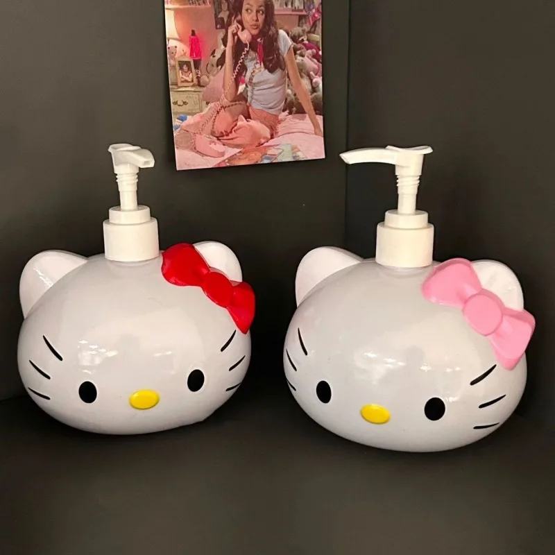 

500ml Hello Kitty Split Bottle Cute Cartoon Women kt Portable Press Bottle Large Capacity Accessories kawaii Girl Gift Wholesale