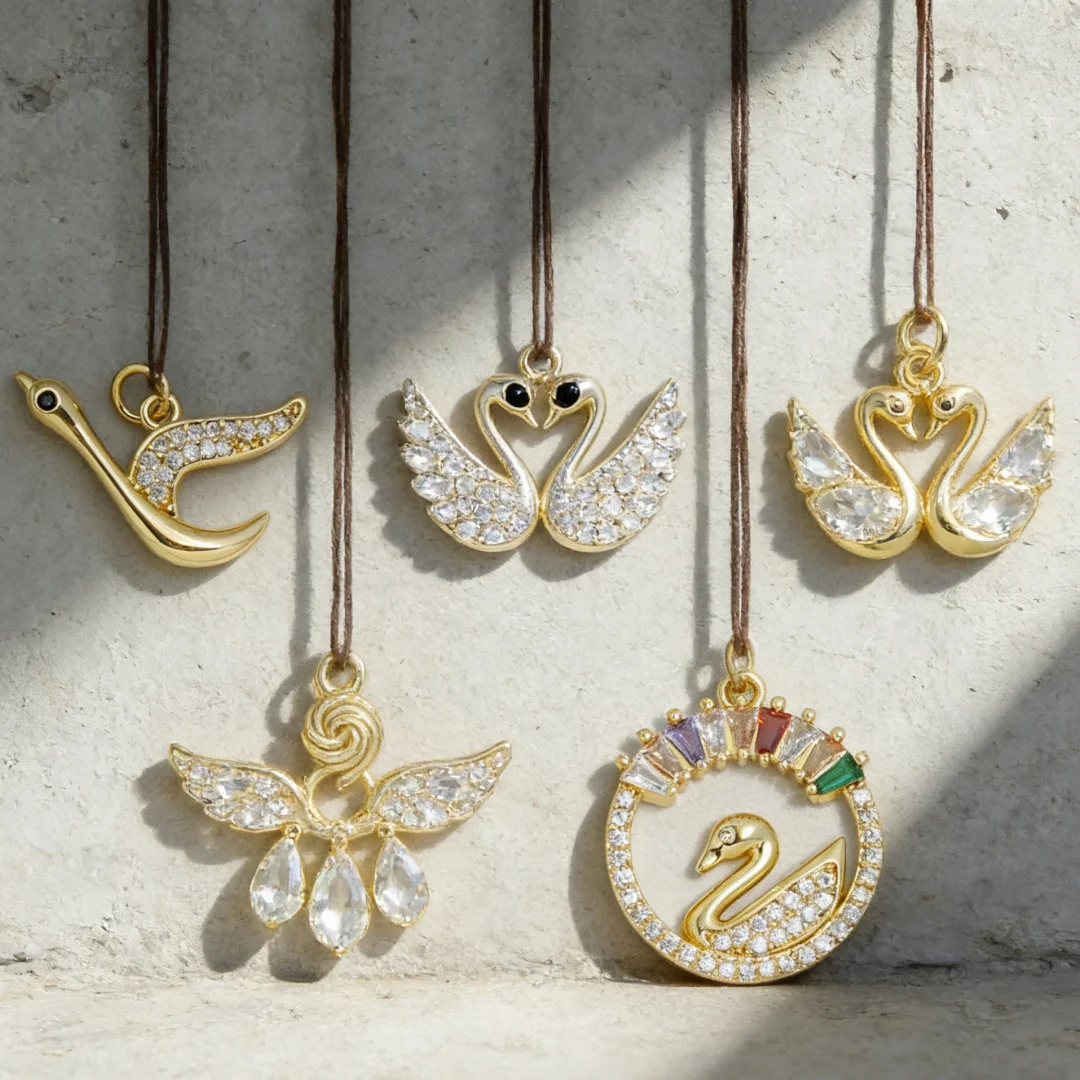 5Pcs Pendants Brass Inlaid Zircon Elegant Swan Animal Charms Round Hollow for DIY Jewelry Making Necklace Bracelet Accessories
