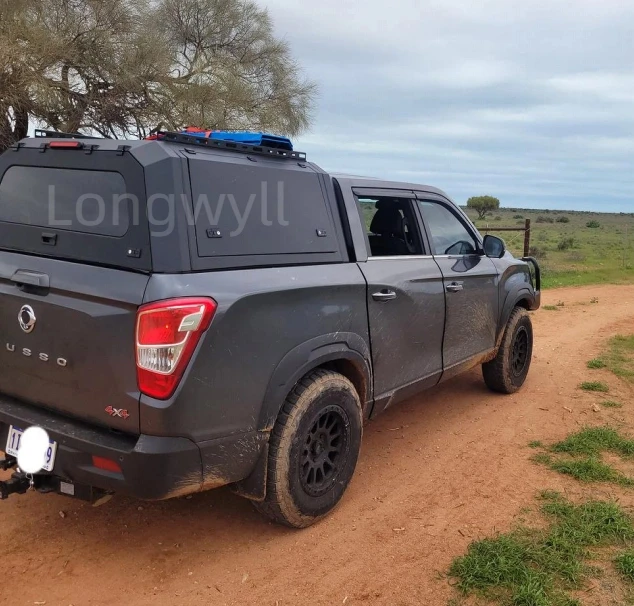 

Custom-Fit Hardtop Canopy for Ssangyong Musso Smartcap Aluminum Truck Cap with Roof Racks Smartcap
