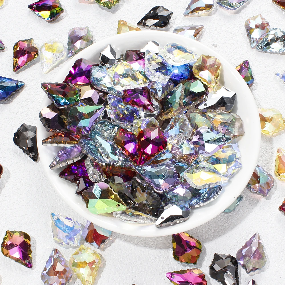 20Pcs 17x22mm Transparent Dazzling Crystal Beads Pendant Maple Leaf Spacer Beads DIY Bracelet Necklace Earrings Jewelry Making