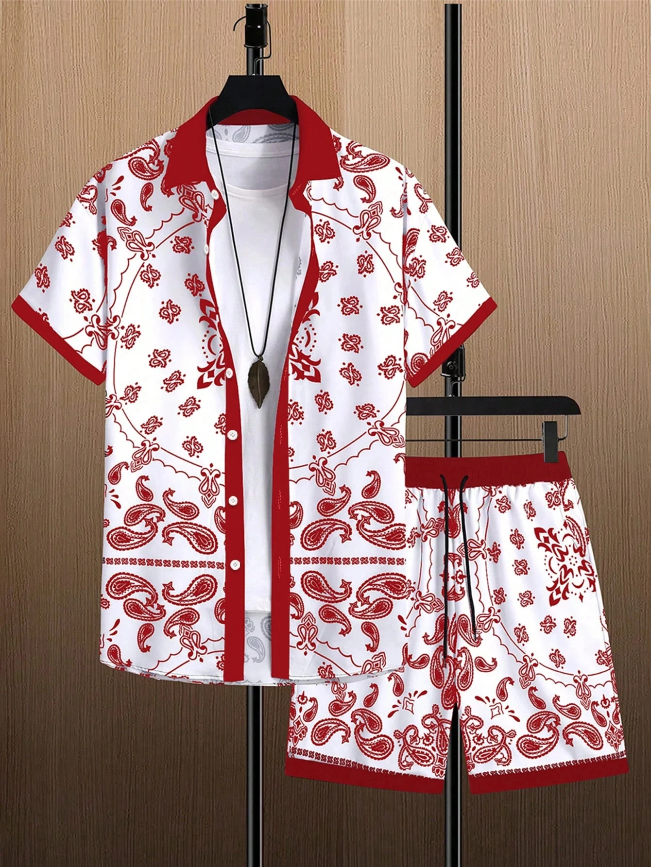 Conjunto de dos piezas de camisa y pantalones cortos con estampado étnico vintage para hombre, chándal informal para vacaciones, conjunto cómodo y de lujo para verano.