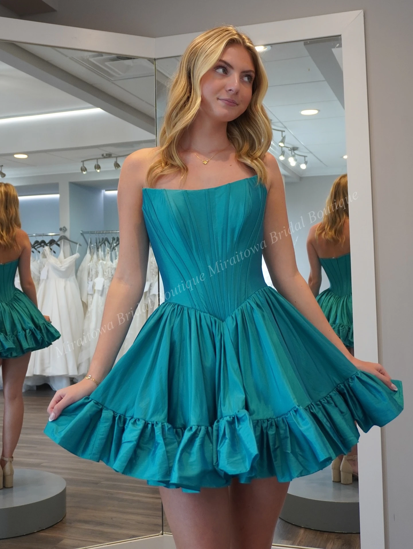 Abito da cocktail rosa con corsetto senza spalline in taffettà verde acqua corto dolce 16 semi formale abito da laurea Hoco spettacolo intervista danza