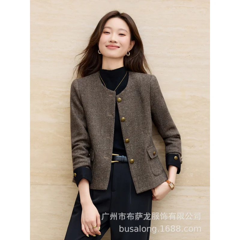 

2025Новый стильный модный костюм, повседневный женский профессиональный пиджак с длинными рукавами, официальная женская одинарная куртка, рабочая одежда8689