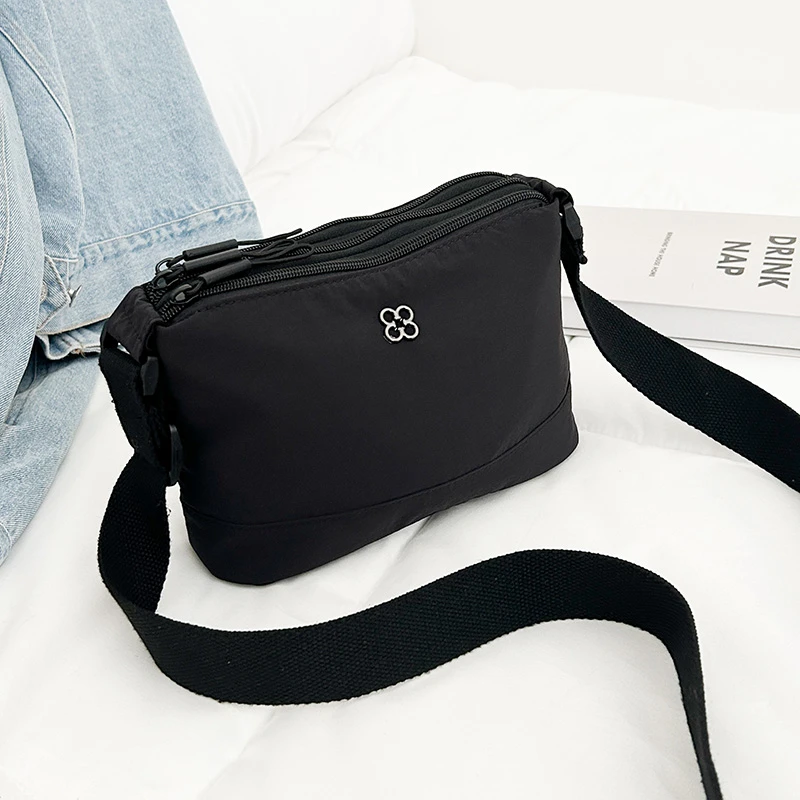 Women 2024 New Travel Shoulder Bags Luxury Handbags Women Bags Designer Purses And Handbags Fashion Nylon Crossbody Bags For