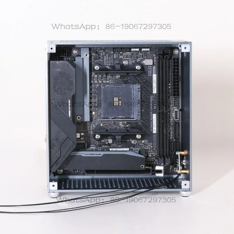 BUG-H1 DC Power Supply Mini Core Display Itx Chassis, Compact Structure, Portable and Exquisite Aluminum Alloy