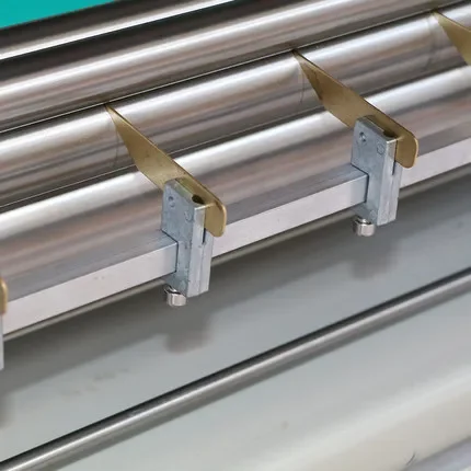 720 Semi-Automatic Heat Gluing Machine for Metal Board Paper Box Packaging Industry Direct Sale Glue Applicator
