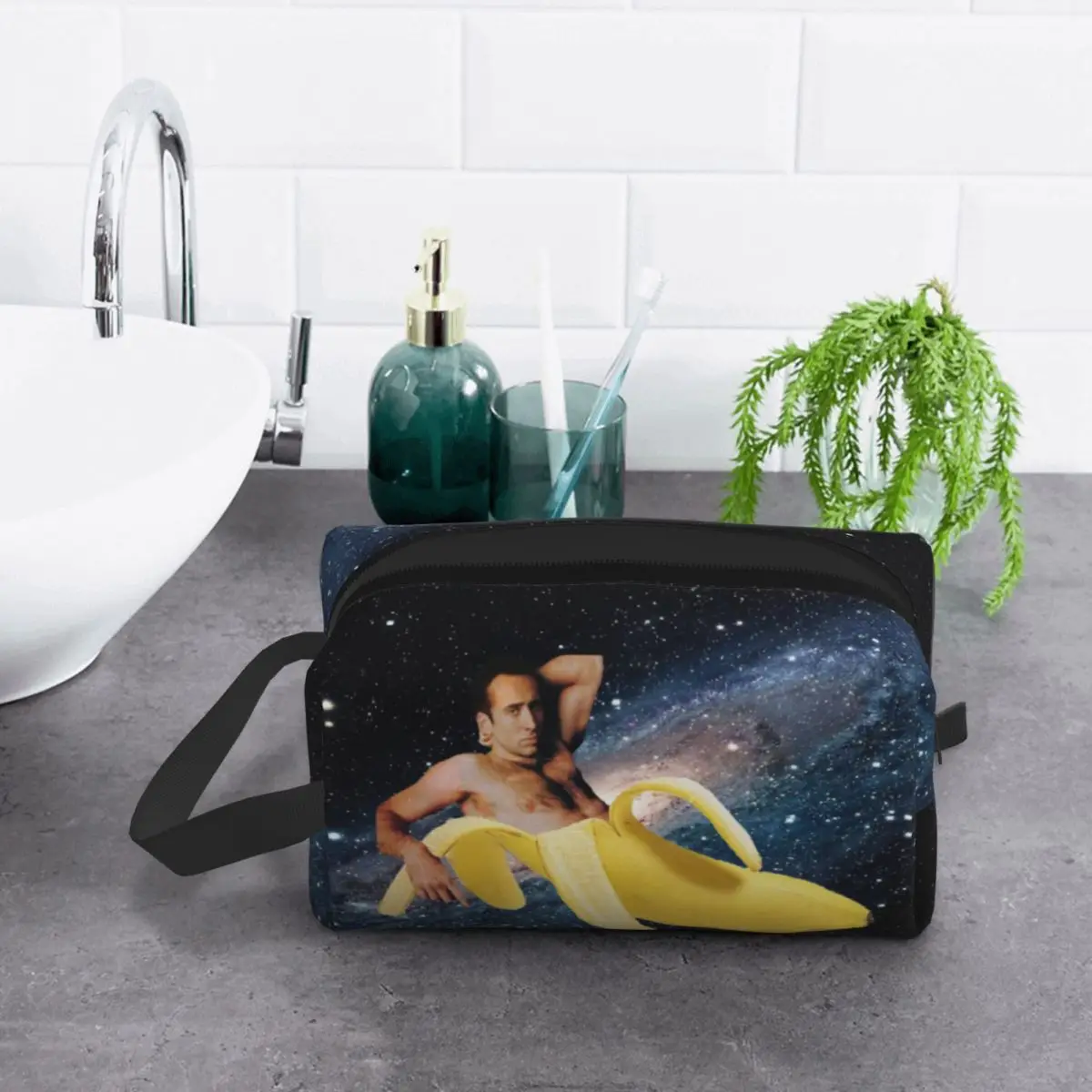 Travel basage In A Banana Toiletry Bag Portable Space Cosmetic Makeup Organizer per le donne Beauty Storage Dopp Kit Case